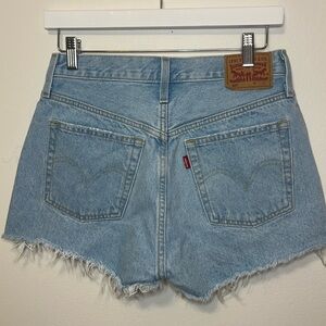 LEVIS 501 Light Wash Distressed Jean Denim Shorts